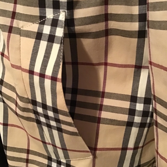 🔥Burberry, New condition, see photos, size 8, chest=21, length=34, sleeves=27 - Picture 5 of 14